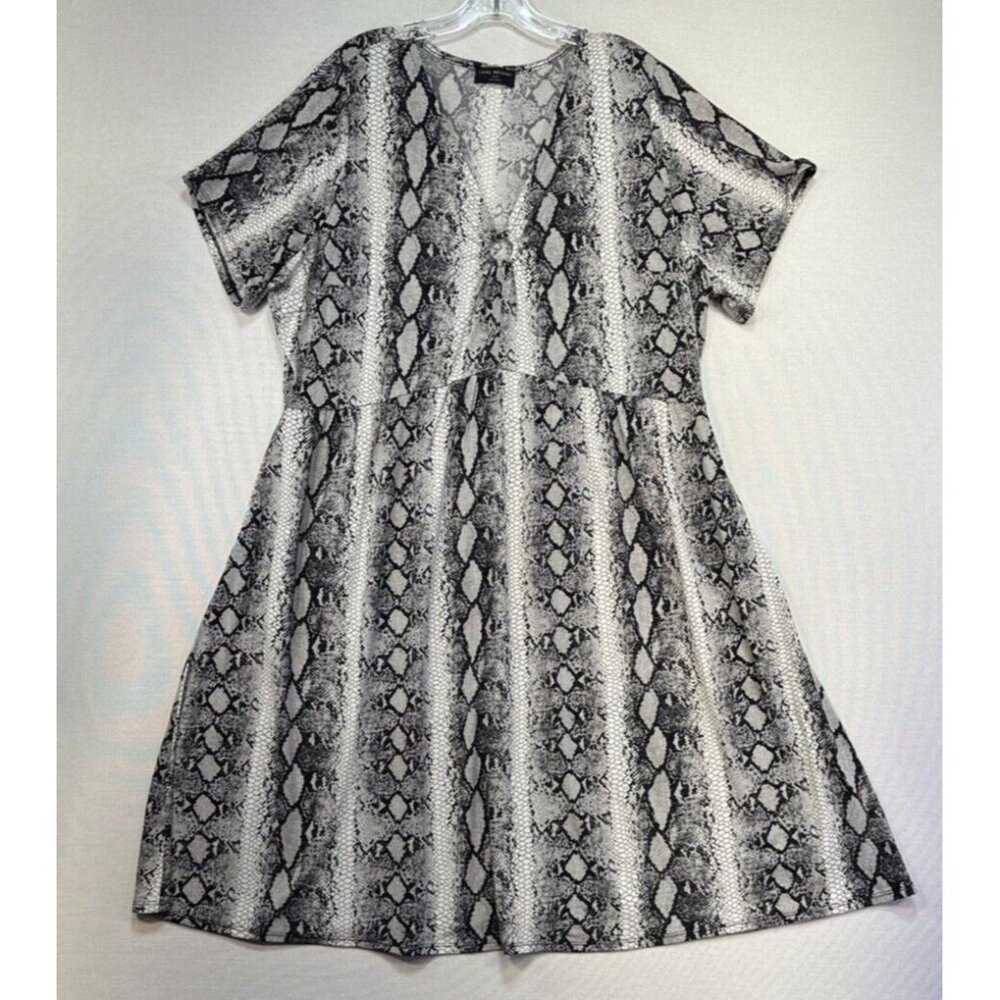Lane Bryant Womens Dress 22 / 24 Gray Black Animal Print Stretch Short Sleeve